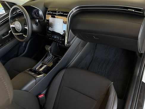 Certified 2024 Hyundai Tucson SEL FWD image 24