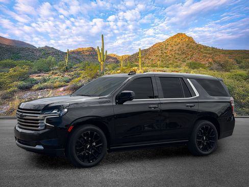 Used 2024 Chevrolet Tahoe High Country w/ Advanced Technology Package AWD/4WD image 9
