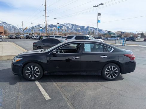 Used 2018 Nissan Altima 2.5 SL FWD image 8