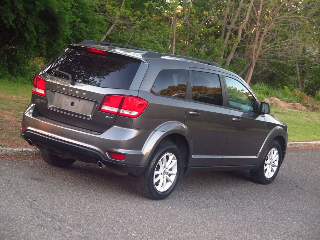 Used 2015 Dodge Journey SXT w/ Flexible Seating Group AWD/4WD image 29