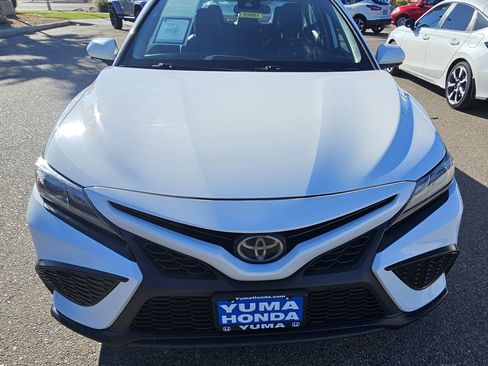 Used 2023 Toyota Camry SE image 8