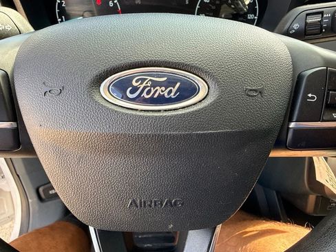 Used 2022 Ford Maverick XL FWD image 25