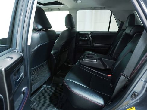 Certified 2024 Toyota 4Runner TRD Off-Road Premium w/ Moonroof Package AWD/4WD image 13