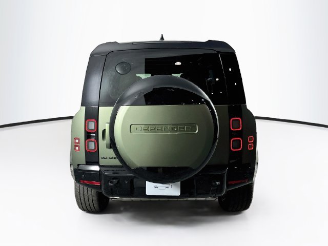 New 2026 Land Rover Defender 110 X-Dynamic SE AWD/4WD image 6