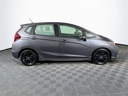 Used 2018 Honda Fit Sport image 7