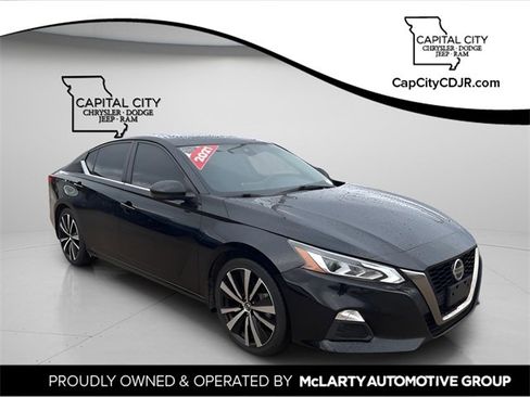 Used 2021 Nissan Altima 2.0 SR image 1