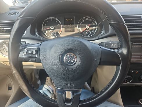 Used 2015 Volkswagen Passat 1.8T Limited Edition FWD image 25