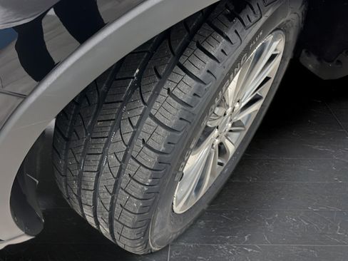Used 2023 Lincoln Nautilus AWD w/ Premium Package image 37
