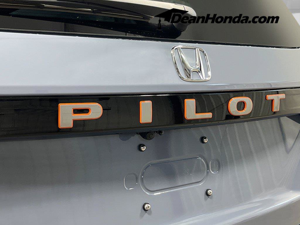 New 2026 Honda Pilot TrailSport image 7