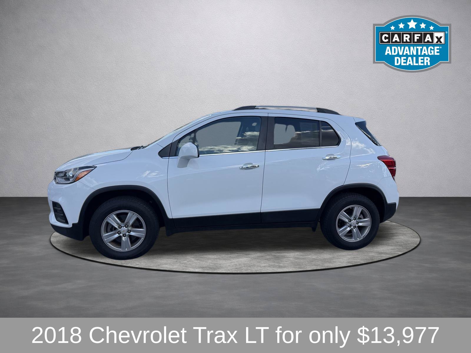 Used 2018 Chevrolet Trax LT w/ LT Convenience Package AWD/4WD image 8