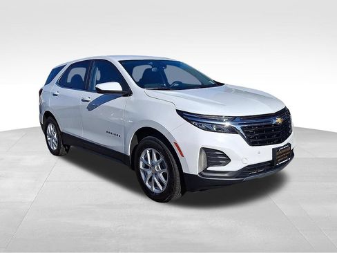 Used 2023 Chevrolet Equinox LT AWD/4WD image 1