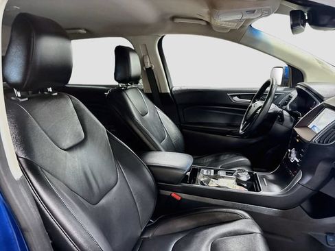 Used 2020 Ford Edge Titanium w/ Cargo Accessory Package FWD image 21