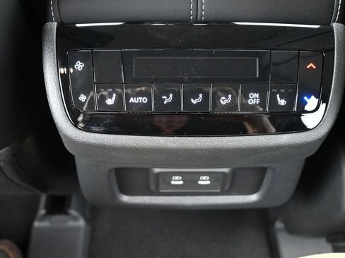 Used 2026 INFINITI QX60 Luxe w/ Cargo Package AWD/4WD image 20
