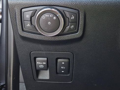 Used 2020 Ford F150 XLT w/ Equipment Group 302A Luxury AWD/4WD image 9
