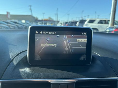 Used 2016 MAZDA MAZDA3 s Grand Touring FWD image 19