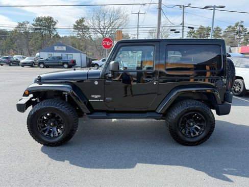Used 2014 Jeep Wrangler Sahara w/ Connectivity Group image 5