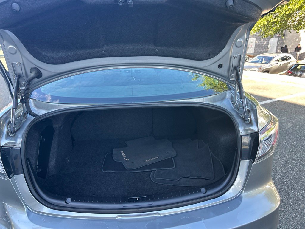 Used 2012 MAZDA MAZDA3 i Touring FWD image 13