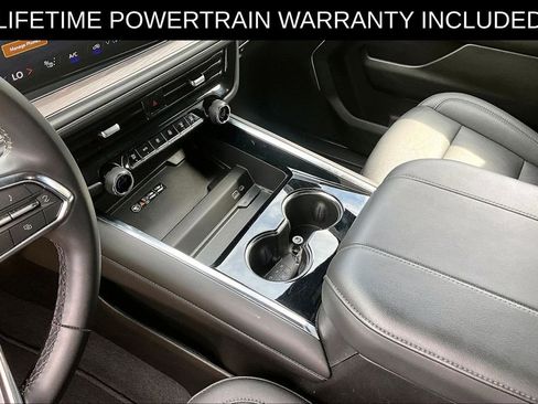 Used 2025 Chevrolet Tahoe LT image 14