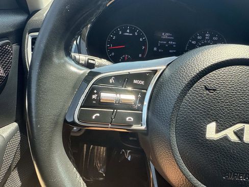 Used 2023 Kia Seltos S FWD image 30