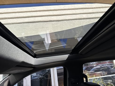 Used 2022 GMC Sierra 1500 SLT w/ SLT Premium Plus Package image 34