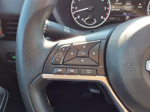 Used 2024 Nissan Sentra SV image 15