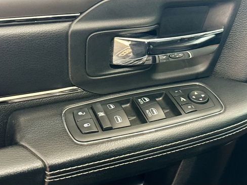 Used 2013 RAM 1500 Sport w/ Sport Premium Group image 18