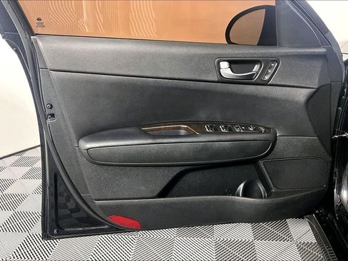 Used 2016 Kia Optima EX FWD image 23