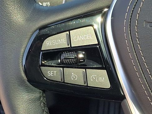 Certified 2023 BMW 530i xDrive w/ Premium Package image 24