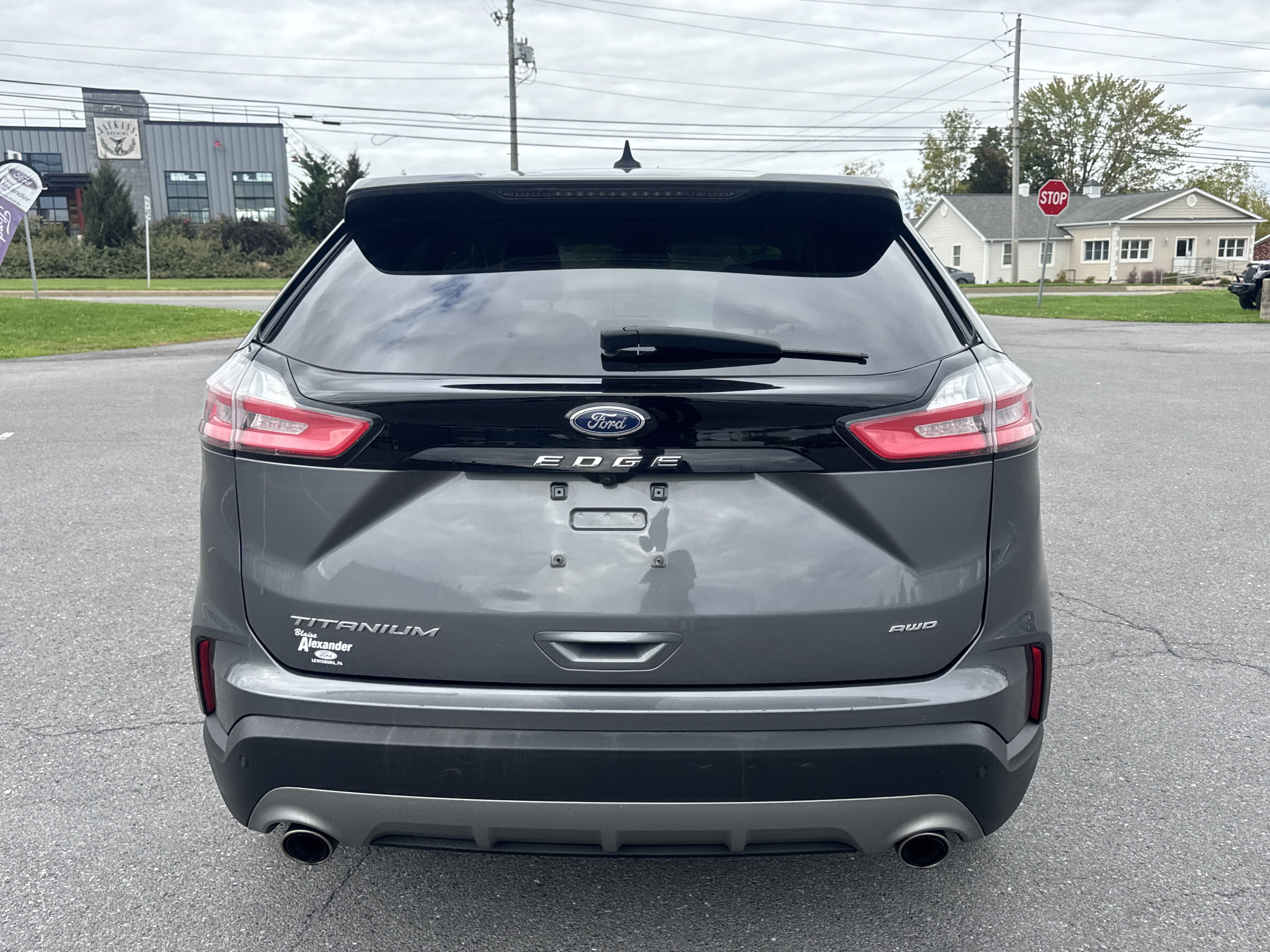 Used 2024 Ford Edge Titanium AWD/4WD image 4
