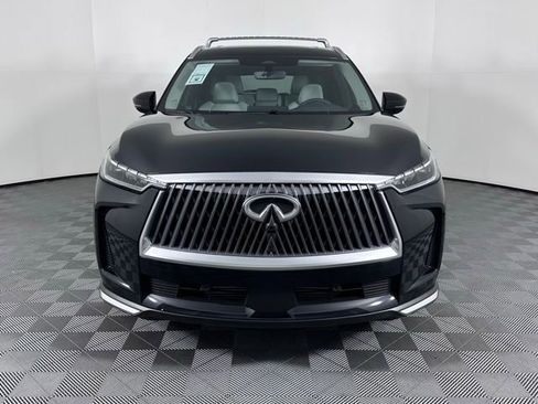 New 2026 INFINITI QX60 Luxe image 2