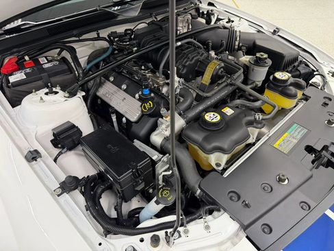 Used 2007 Ford Mustang Shelby GT500 RWD image 15