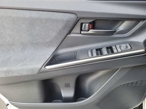 New 2026 Toyota C-HR AWD/4WD image 10