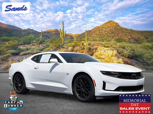 Used 2024 Chevrolet Camaro LT RWD image 1