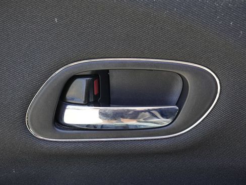 Used 2022 Honda HR-V EX image 8
