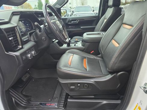 Used 2022 GMC Sierra 1500 AT4 w/ AT4 Premium Package image 30