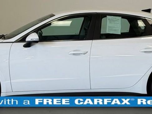 Used 2023 Hyundai Sonata SE FWD image 2