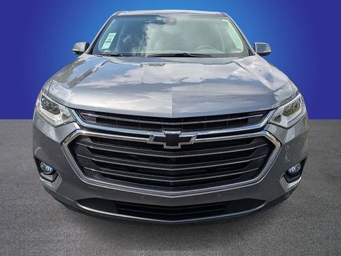 Used 2019 Chevrolet Traverse Premier w/ Driver Confidence II Package FWD image 8