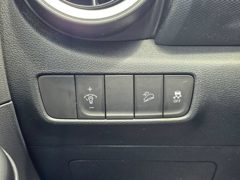 Used 2022 Hyundai Kona SEL w/ Convenience Package AWD/4WD image 26