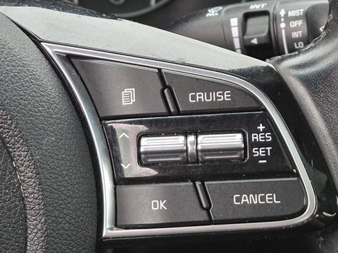 Used 2019 Kia Optima S w/ S Panoramic Sunroof Package FWD image 6