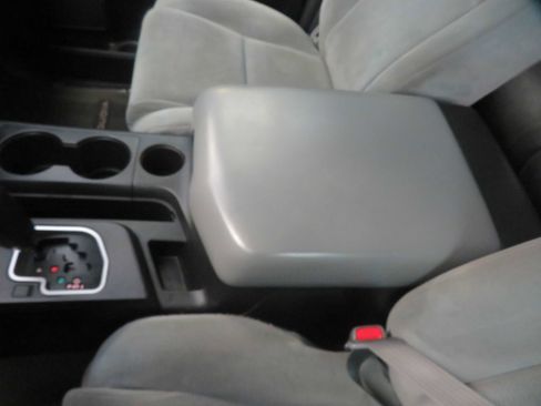 Used 2019 Toyota Sequoia SR5 image 46