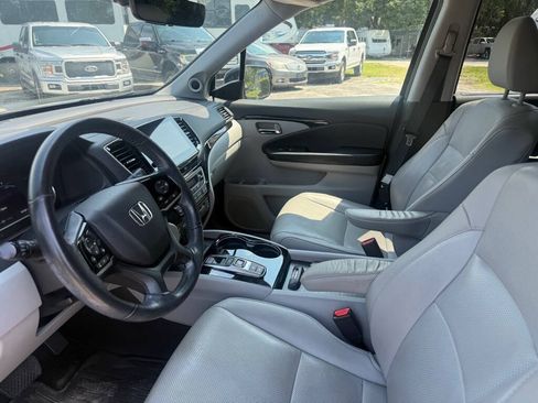 Used 2019 Honda Pilot Elite image 9
