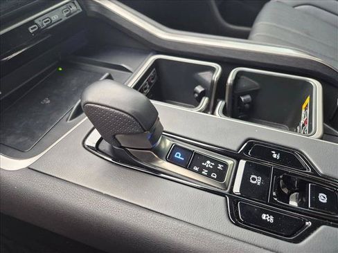 Certified 2025 Lexus TX 500h AWD w/ Technology Package image 15