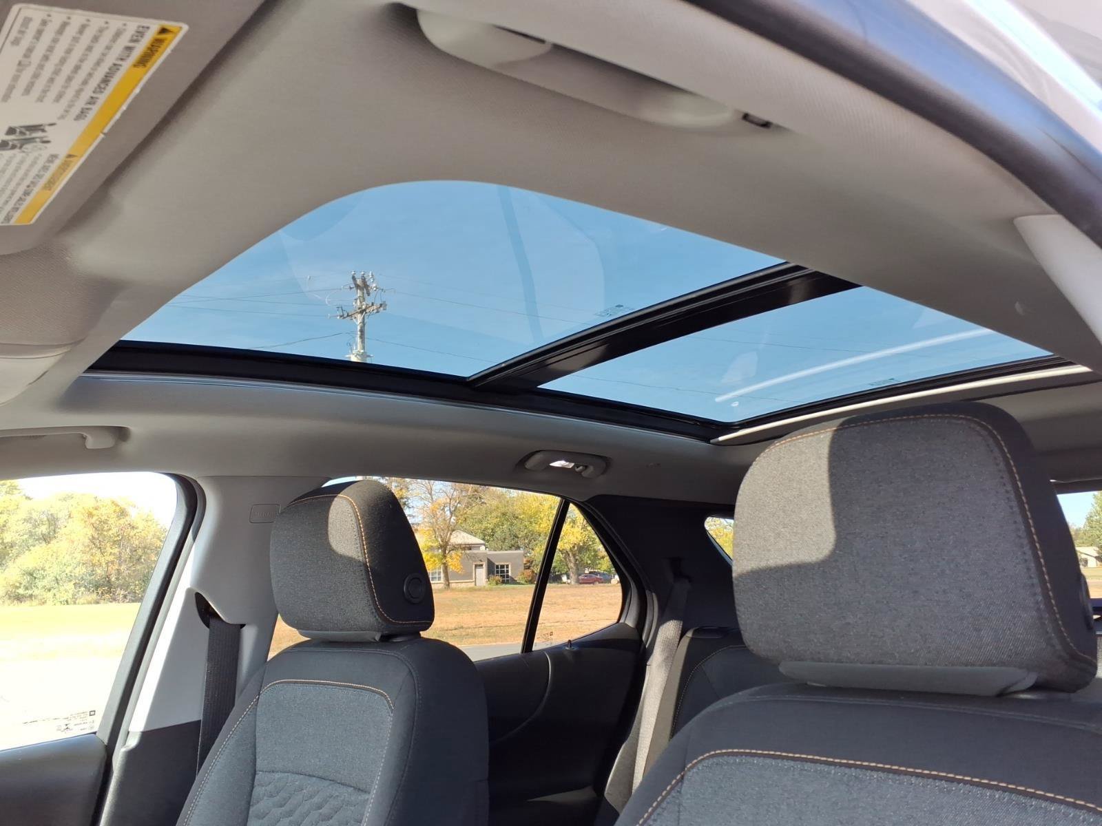Used 2020 Chevrolet Equinox LT AWD/4WD image 19