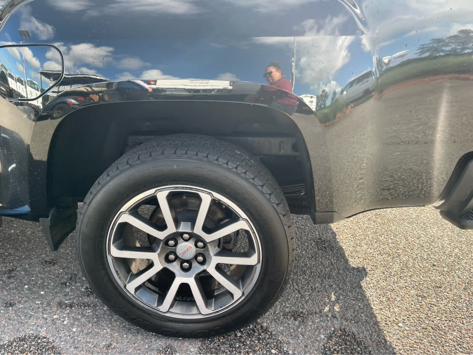 Used 2017 GMC Canyon Denali RWD image 8