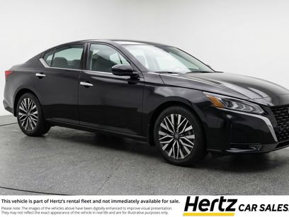 Used 2025 Nissan Altima 2.5 SV