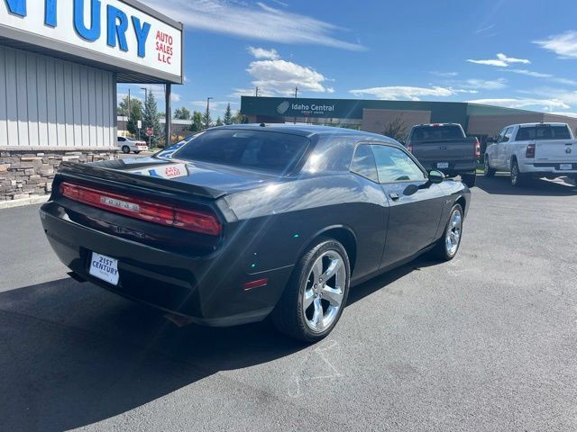 Used 2014 Dodge Challenger SXT Plus RWD image 13