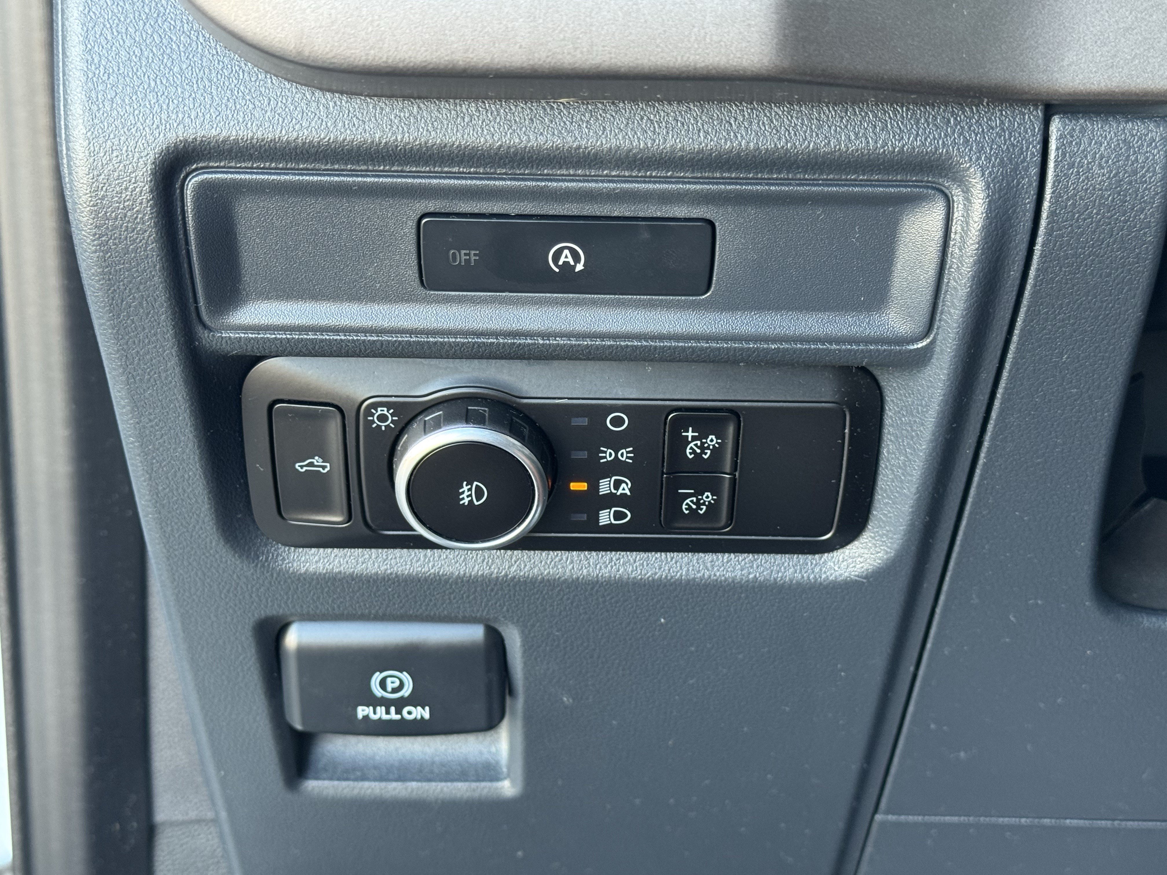 Used 2025 Ford F150 XL w/ Equipment Group 103A High AWD/4WD image 15