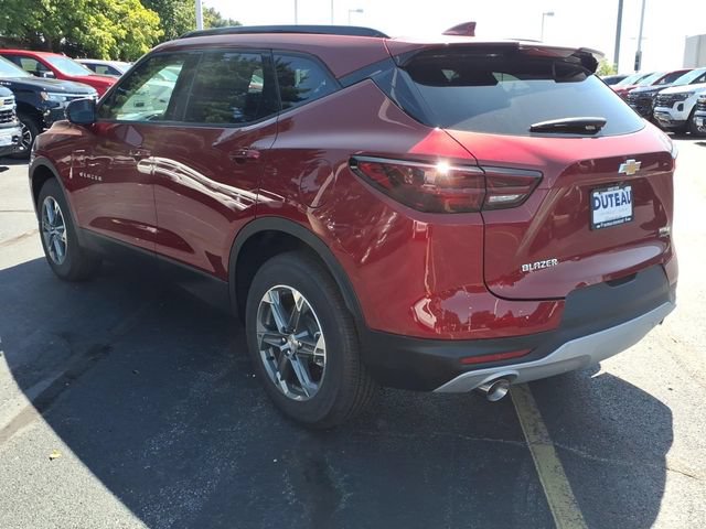 New 2026 Chevrolet Blazer LT w/ Convenience Package FWD image 7