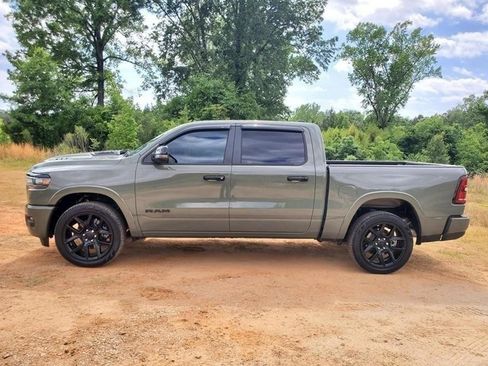 Used 2026 RAM 1500 Laramie w/ Night Edition AWD/4WD image 5