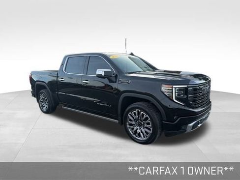 Used 2024 GMC Sierra 1500 Denali Ultimate image 2